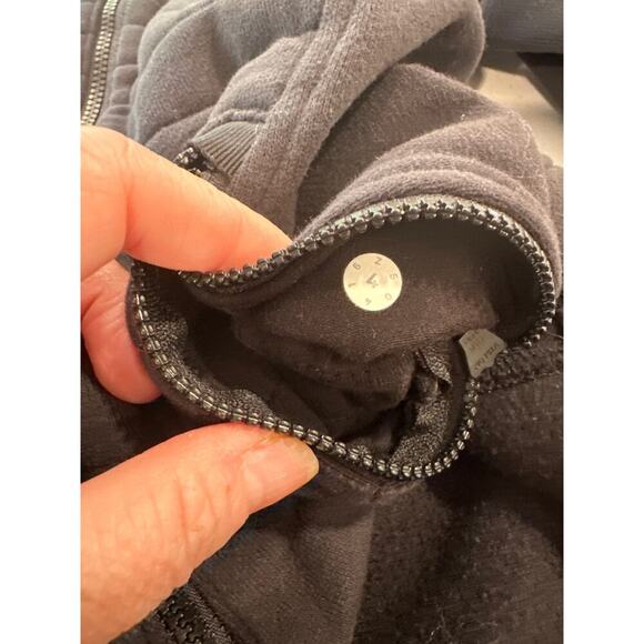 Lululemon Quilted Full Zip Sweatshirt - Picture 9 of 9
